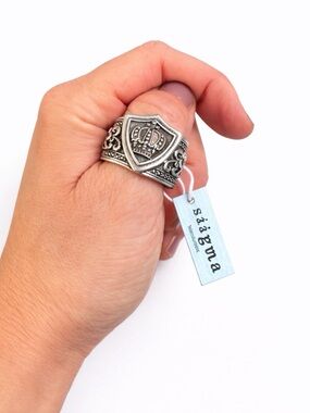 NWT Stigma Crown Shield Ring Size 11 Silver Tone Statement Gothic Medieval Ring